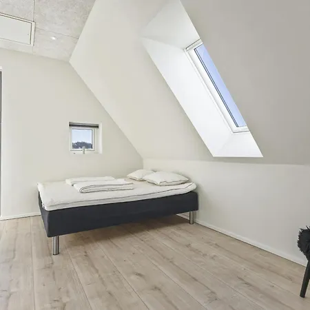 Josefines Have 105 - New, Bright, And Delightful In The Heart Of